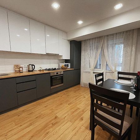 Miadema Apartments 基希讷乌 外观 照片
